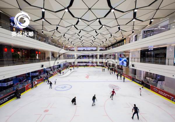 滑冰場.jpg