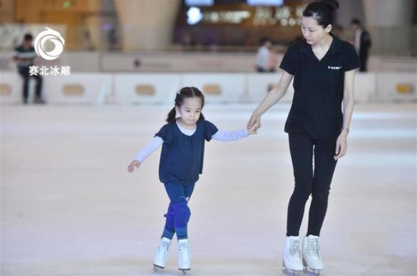 滑冰場設計價位 滑冰場設計價位